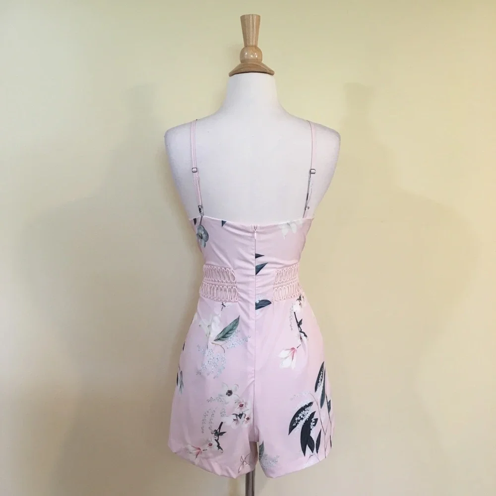 Open Crochet Midriff Blush Floral Cami Romper - Picture 4 of 4